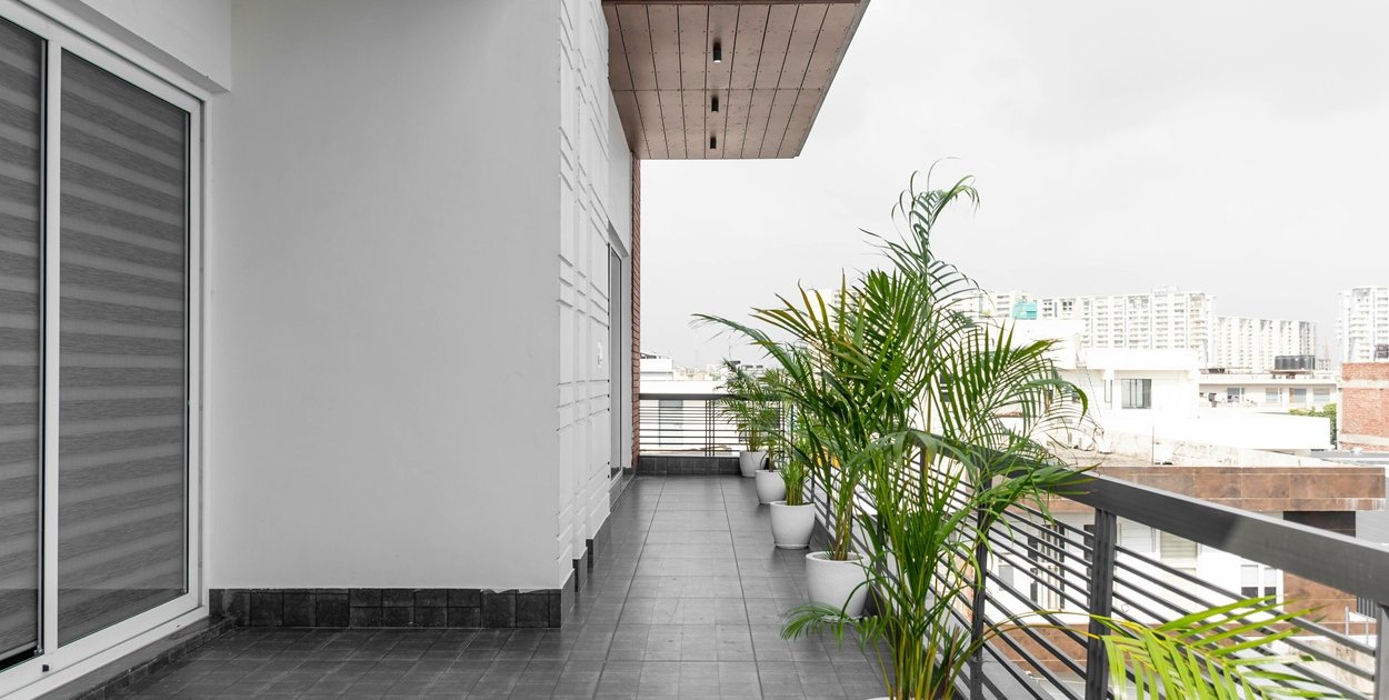 Taśmy ogrodzeniowe – zastosowanie, rodzaje i najważniejsze zalety