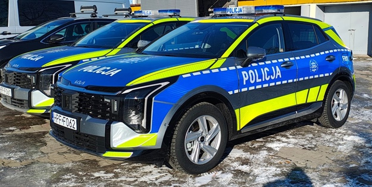 Policjanci z Krośniewic i Żychlina będą jeździć nowymi radiowozami