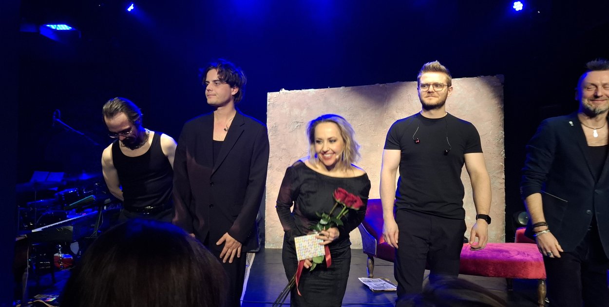 Kutnianie obejrzeli Kalinę. Zachwyciło ich aktorstwo i talent wokalny Anny Mierzwy