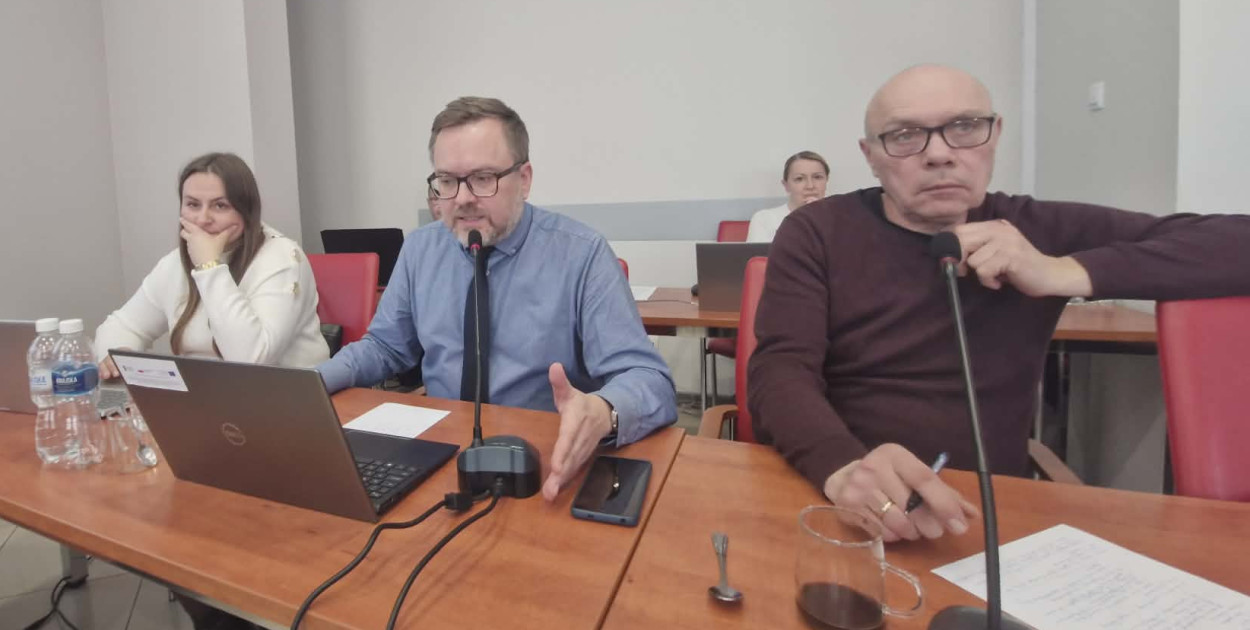 Inwestorzy pukają do drzwi Żychlina. Czy w Dobrzelinie powstanie biogazownia?