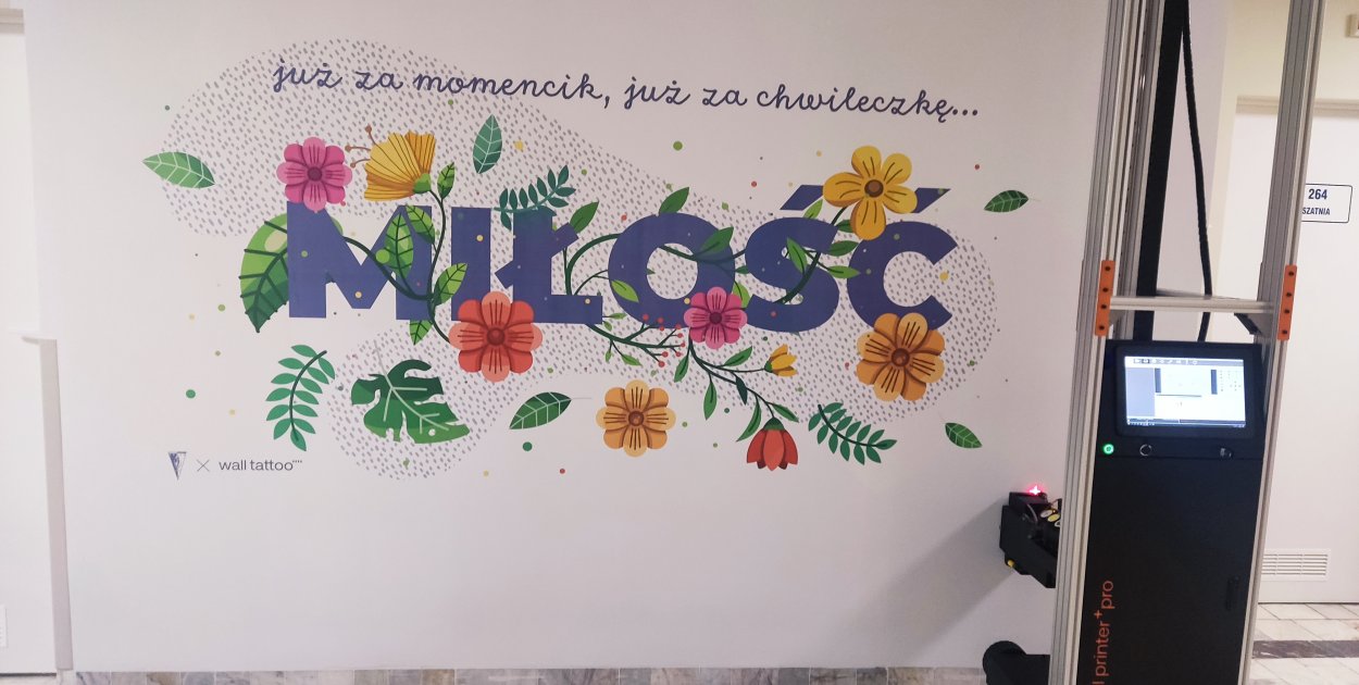 Drukarka ścienna – nowy kierunek w branży wykończeń i szansa dla przedsiębiorców