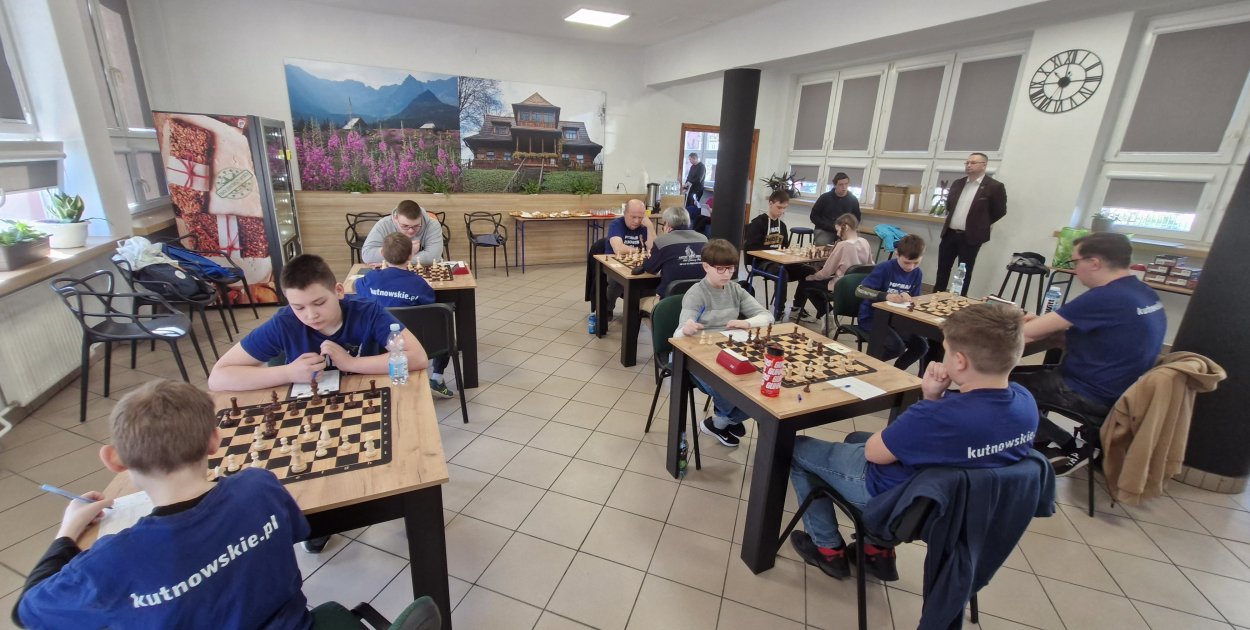 Turnieje szachowe w Kasprowiczu. Nowa tradycja kutnowskiej szkoły