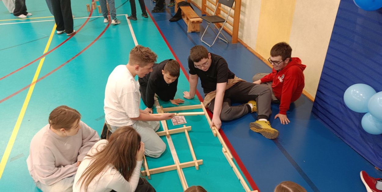 Szkoła Podstawowa nr 6: autyzm i zrozumienie