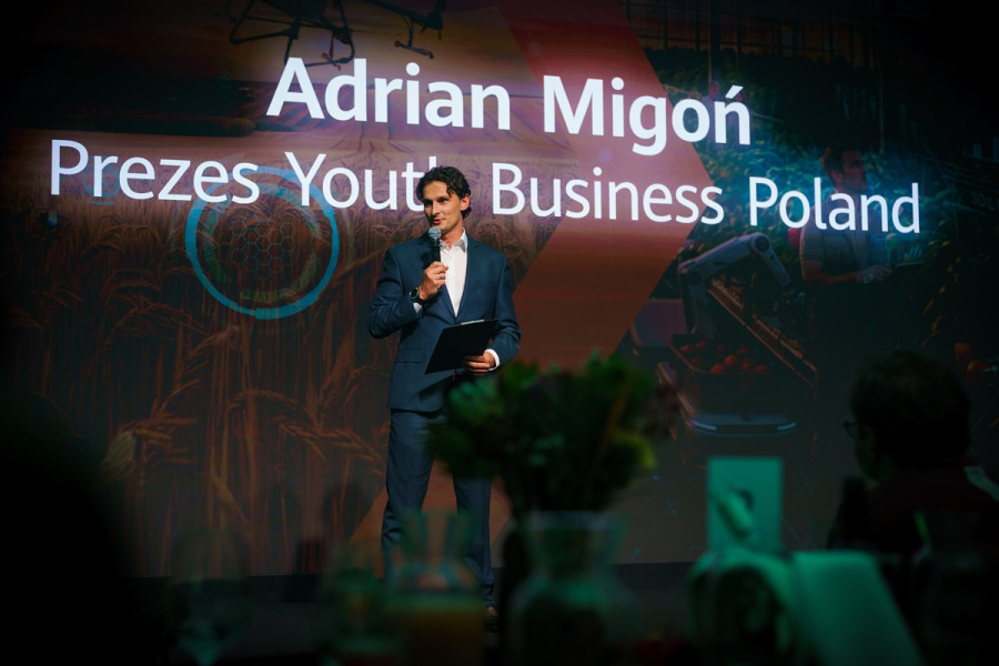 Adrian Migoń - CEO Youth Business Poland